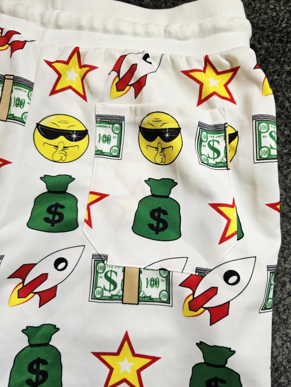 Victorious Los Angeles Emoji Money Print Long Shorts XL White Streetwear - Picture 7 of 7